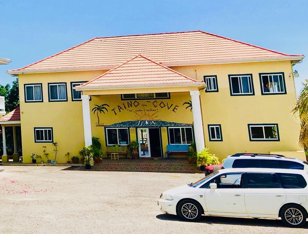 Taino Cove Hotel Treasure Beach Exterior photo